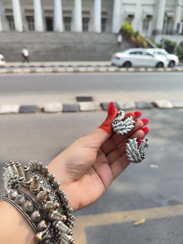 Hansika - Image 2